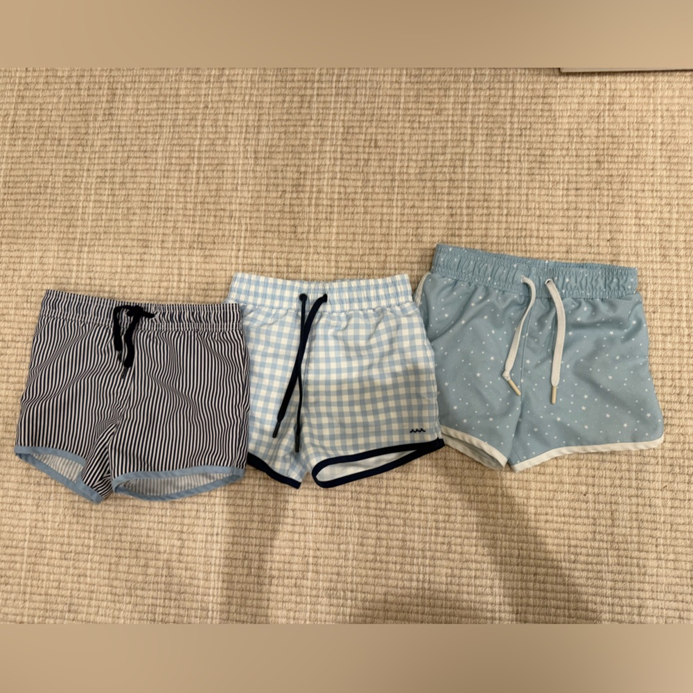 Set of 3 Minnow Boys Swimsuits. Size 5/6T